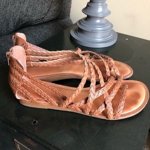 Carlos by Carlos Santana Beige